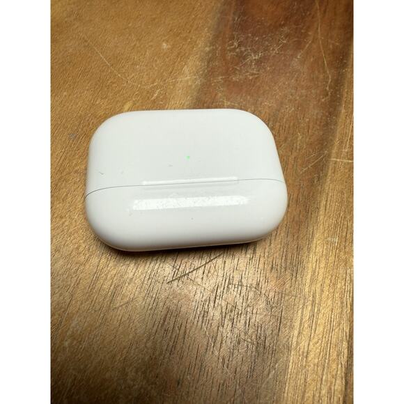 Replacement Apple Airpods Pro A2700 2nd Gen Charging Case W/box. USB- - Picture 3 of 6
